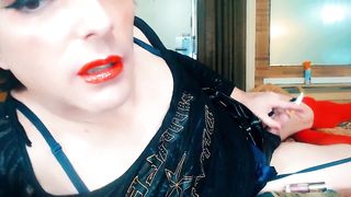 Molten Lips SISSY Jerk Off Instructions! Jism on My LIPS!