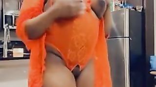 TRANSSEXUAL Britnei got a Fat Arse