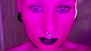 Luxurious promiscuous makes ultra-kinky