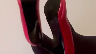 Bony femboy handsfree jism