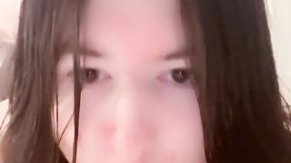 Oswinn Gives Head and Demonstrates Off Bod in Fantastic Undergarments