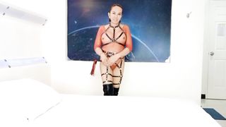 wanna be the dude in couch, I predominate???