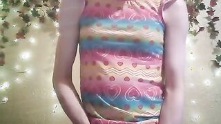 t-model foolish millie wets her nappy than pops