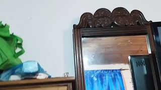 She-creature Kelly jacking