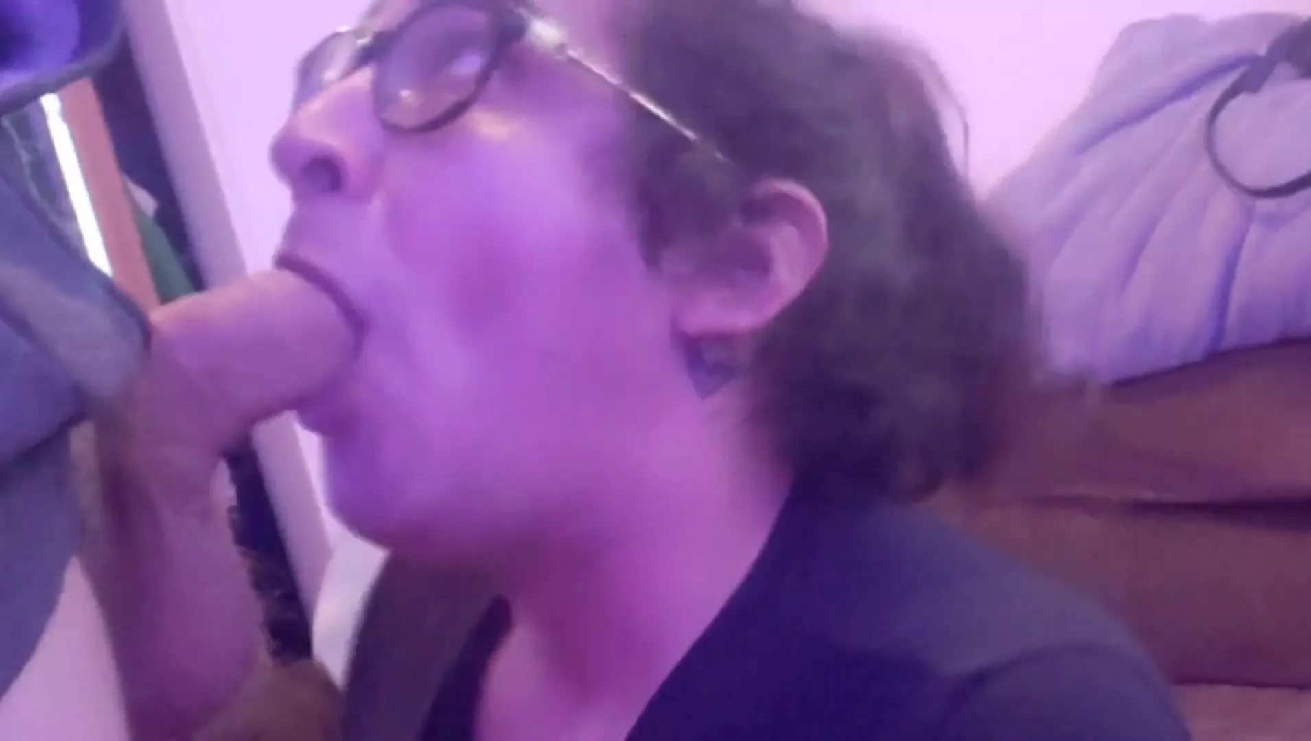 Trans Jaws Goat BWC Adore