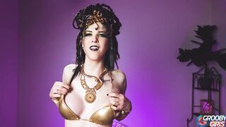 GROOBYGIRLS: Revved To Stone