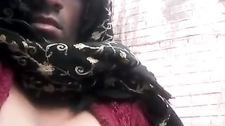 Chesty bra-stuffers desi