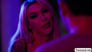Busty TS Aubrey Kate brings home stranger in club