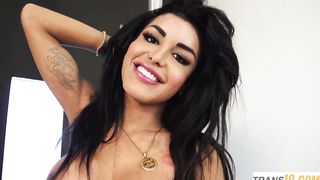 Bigtitted latina tgirl deepthroats trunk before lovemaking