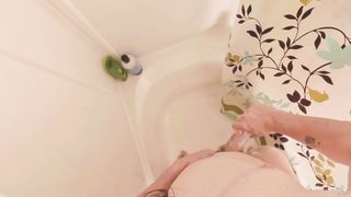 Trans POINT OF VIEW. I bathroom, I finger my self, I have a figure jiggling climax