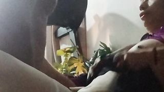 Asiatique femboy se fait abuser par un duo de pervers