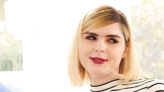 GenderX - Stranded Ts Teenie Gets Inhaled & Boinked