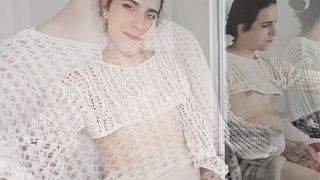 Hypnotic Trans Loop - Tell me, who’s shagging who? ;)