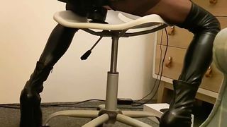 Gamer Chick Takes Humungous Black Knob (Whilst Deepthroating At Elden Ring)