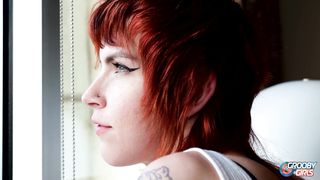 GROOBYGIRLS - Enjoy Fantasy Divyne Getting Poked No condom On The Bed Here