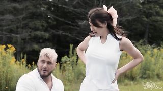 Emmas Sneaky Cricket Pummel - William Nut nectar & Emma Rose