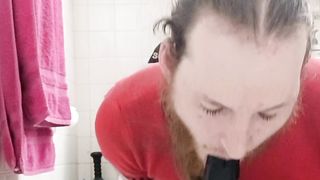 TRANSSEXUAL tart gasping on BIG BLACK COCK