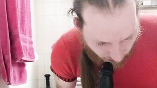 TRANSSEXUAL tart gasping on BIG BLACK COCK