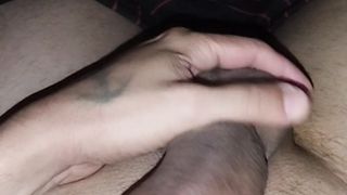 Me masturbo para sacar toda mí leche