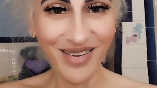 Trans Milf Assfuck Bangs Fake penis