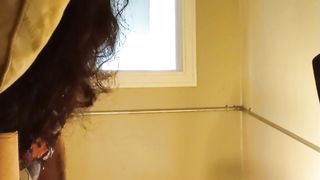 Emo trans woman herself to jizm