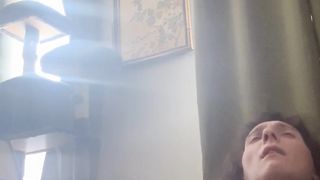 Alice Calmly Attempts to Slink an Climax