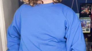 Nice Tgirl Displays Off and Masturbates Until Jizzing