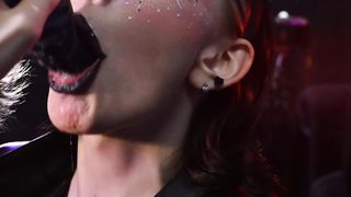 PUNK TGIRL GARGLES LARGE 