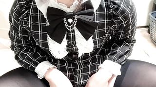 貞操帯付けた地雷系男の娘がエネマグラ挿して電マで大量射精