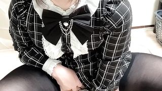 貞操帯付けた地雷系男の娘がエネマグラ挿して電マで大量射精