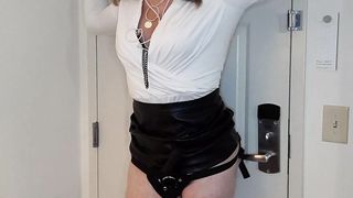 Super-sexy crossdresser self restrain bondage and autoerotic ejaculation