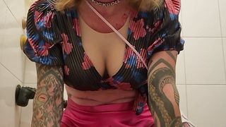 Sissy fuckdoll urinates while railing a fuck stick