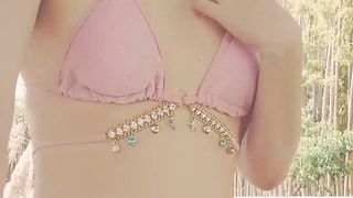 【伪娘】粉色比基尼竹林露出，打胶射鞋（完整版Patreon）