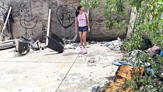 Astonished draining in an deprived place