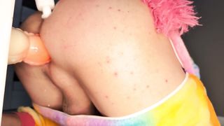 Uber-cute femboy in unicorn pijama rails a dragon faux-cock