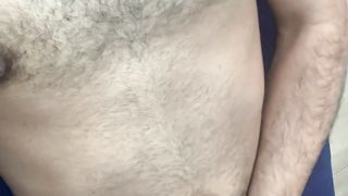 Chico trans se masturba