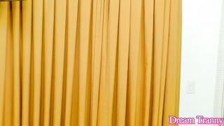 Warm Trans Stripper Pietra Radi Inhales a Meaty Black Shaft