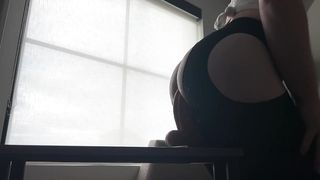 Luna Lingers Rail Monstrous Fake penis in Fashionable Motel!