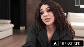 MESMERIZED - Luxurious Eva Maxim Rock hard Penetrates Her Steaming Stepmother-In-Law Lauren Phillips & Finishes off On Her Boobs