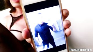 TRANSEROTICA TRANSSEXUAL Tyra Scott Rails Fake penis Before Railing Wood