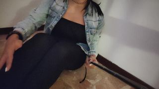 Ragazza trans e la sua bocca vogliosa di fare pompini. Amatoriale italiano