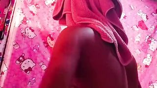 Tranny have fun schlong