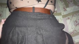 Trans peruana folla con maduro casado por primera vez mientras usa la ropa de su mujer(trav peru)