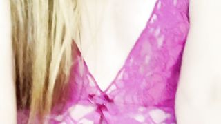 TRANS GOSTOSA GOZANDO CHEIA DE TESAO