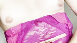 TRANS GOSTOSA GOZANDO CHEIA DE TESAO