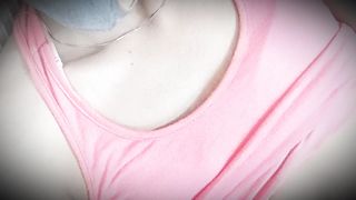 Hottie trans finger fondle