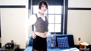 FEMOUT HARDCORE - Elle Rivers Luvs Her Very first Time Adult Shoot