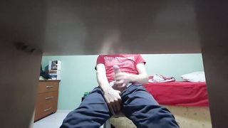 Let's wank together UwU