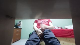 Let's wank together UwU