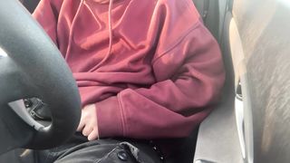 Needy ftm has noisy climax in a engaged parking plenty of